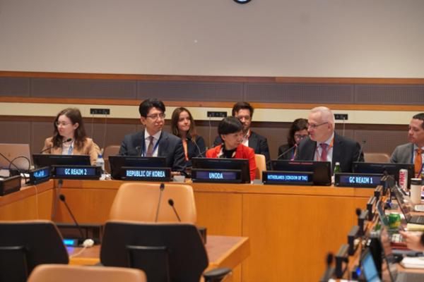 Picture of the side-event on the report on the risks, opportunities and governance of artificial intelligence in the military domain